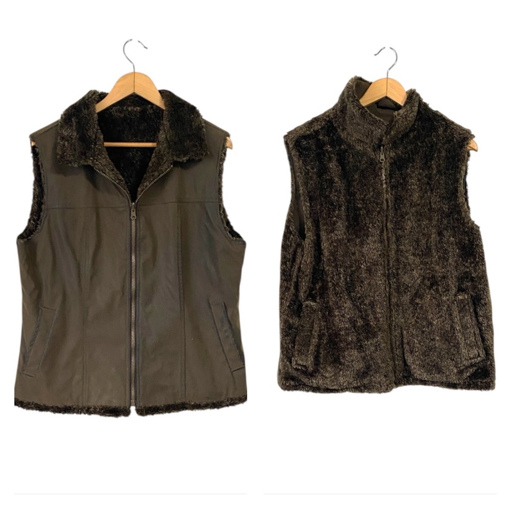 Tsunami reversible Brown Faux Fur zip front Vest size XL